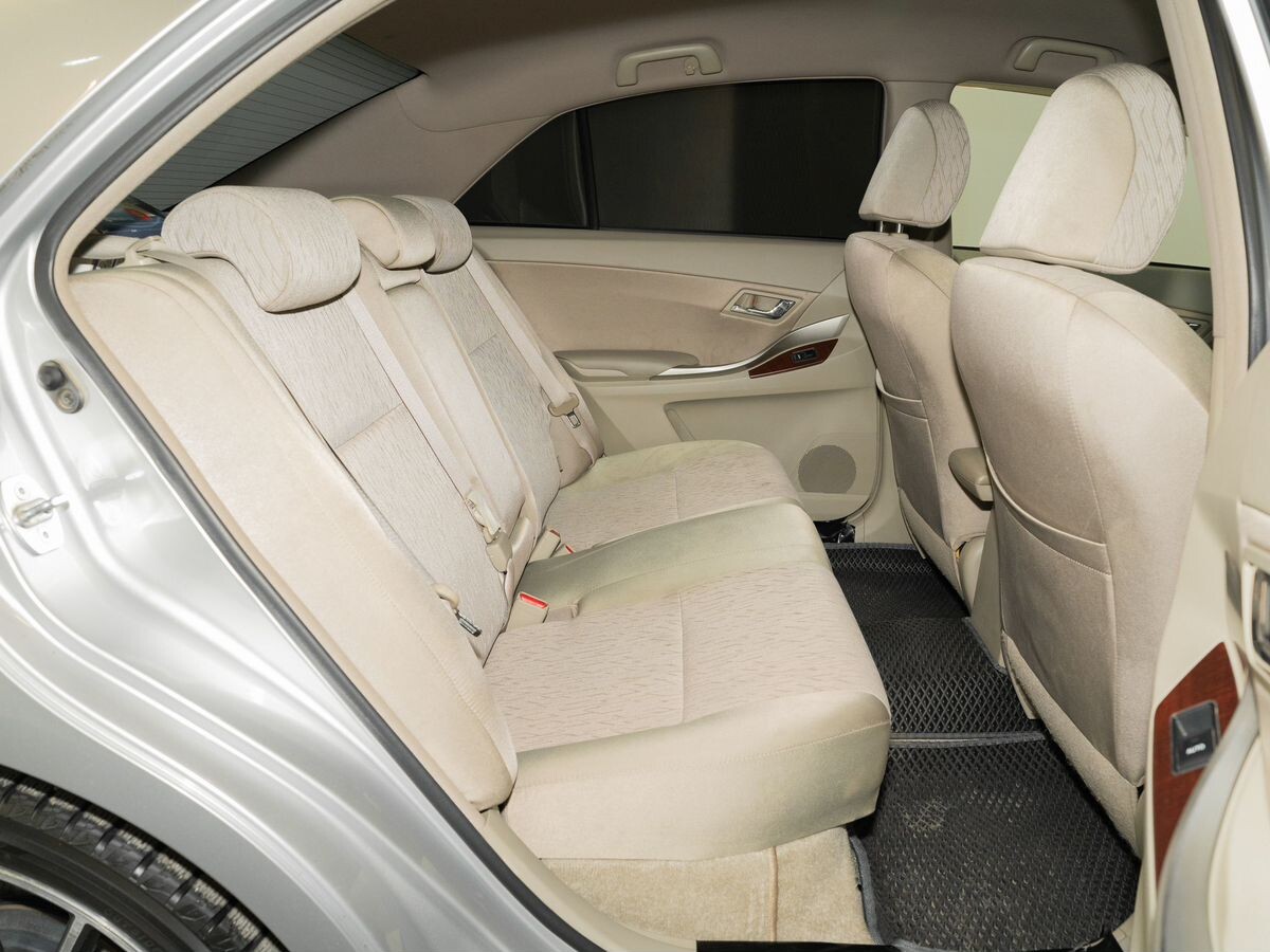 Toyota Allion 2011 - фото автомобиля