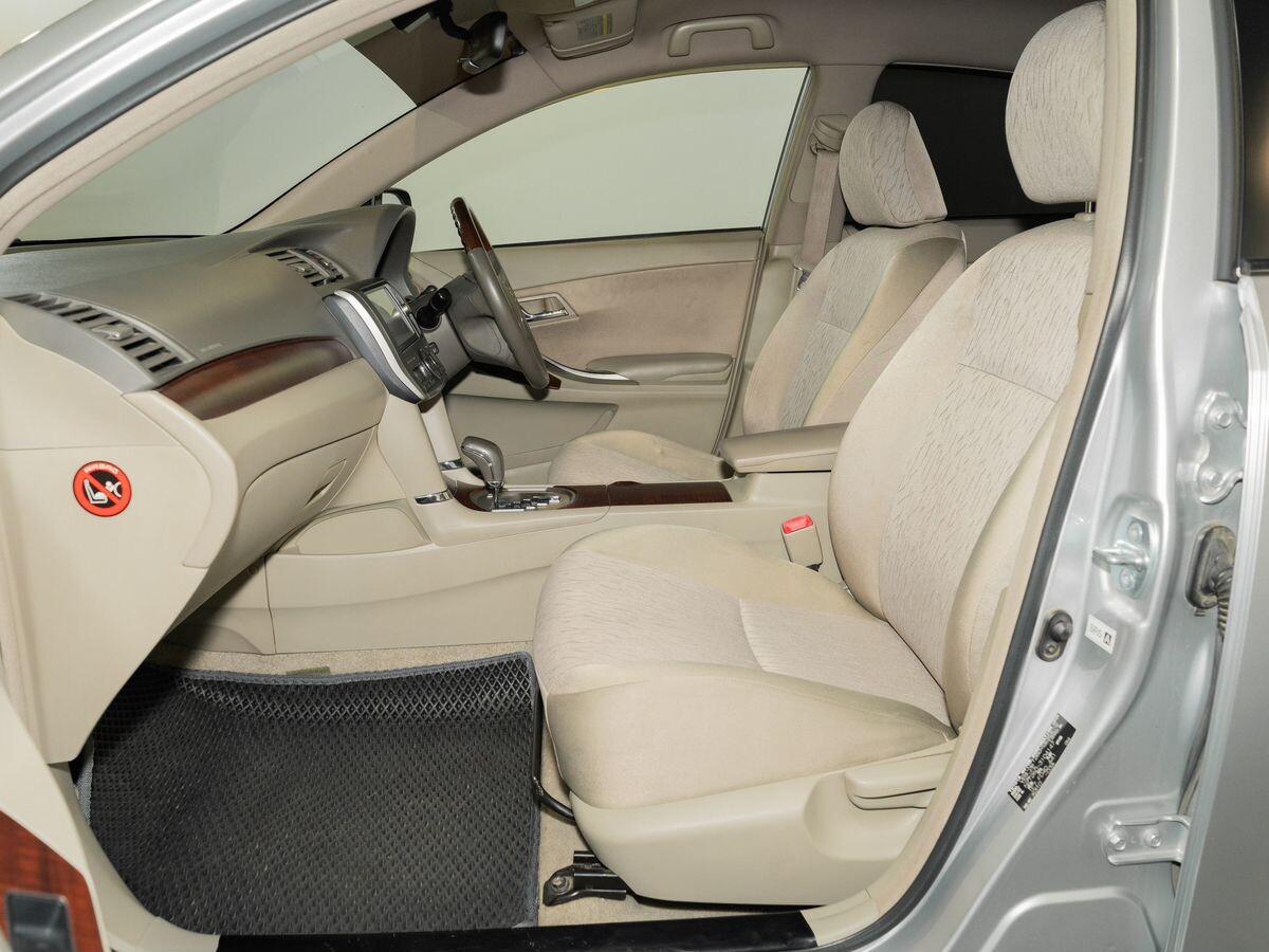 Toyota Allion 2011 - фото автомобиля