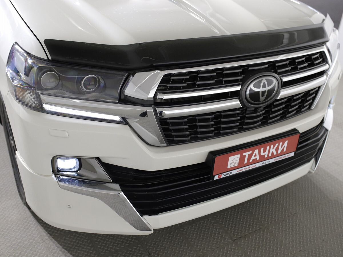 Toyota Land Cruiser 2021 - фото автомобиля