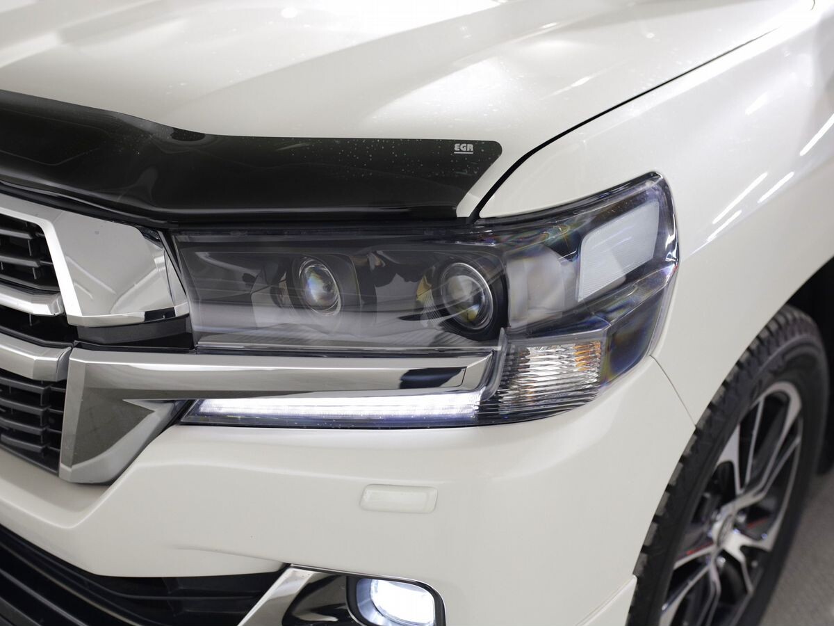 Toyota Land Cruiser 2021 - фото автомобиля