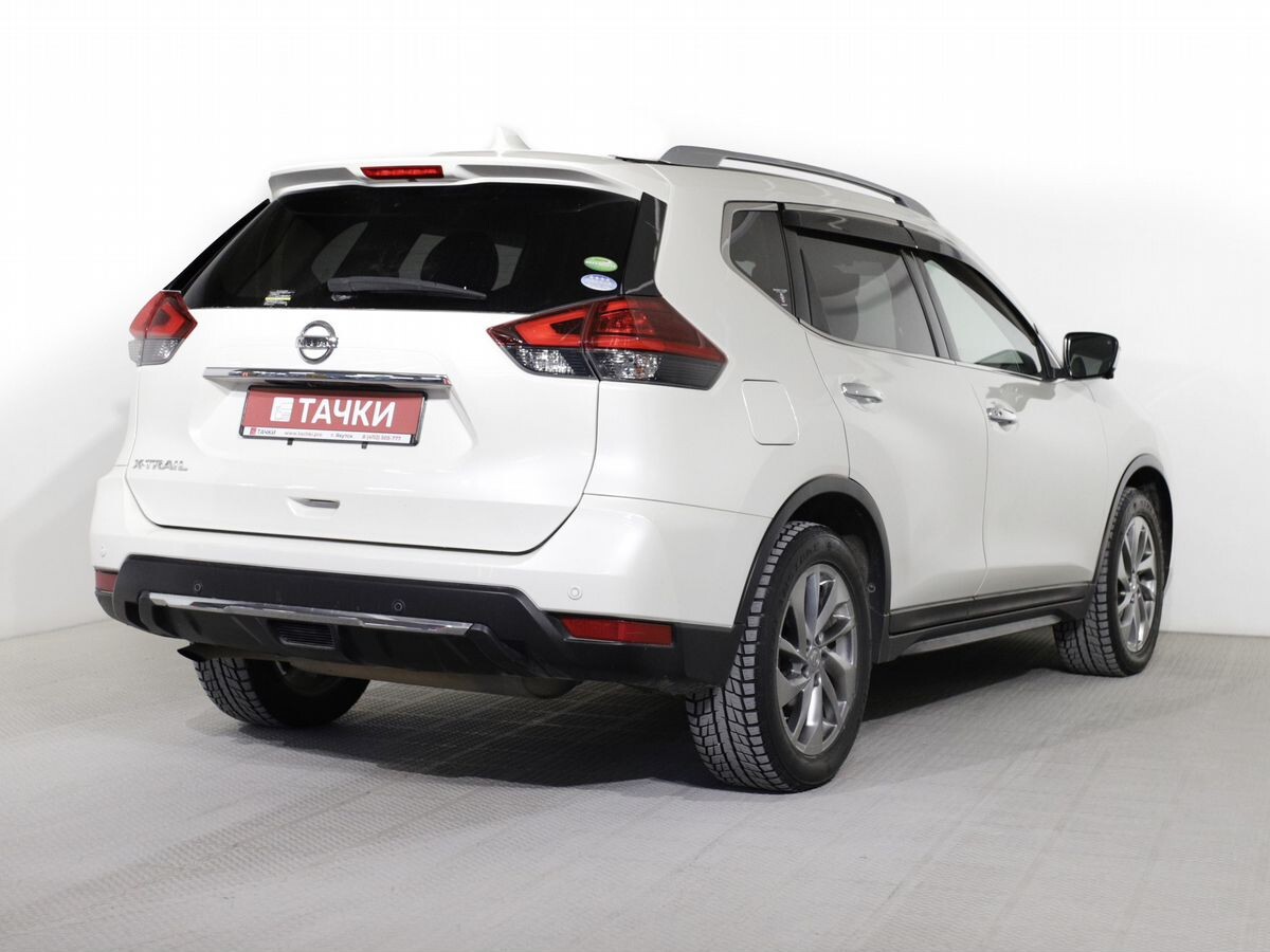 Nissan X-Trail 2018 - фото автомобиля