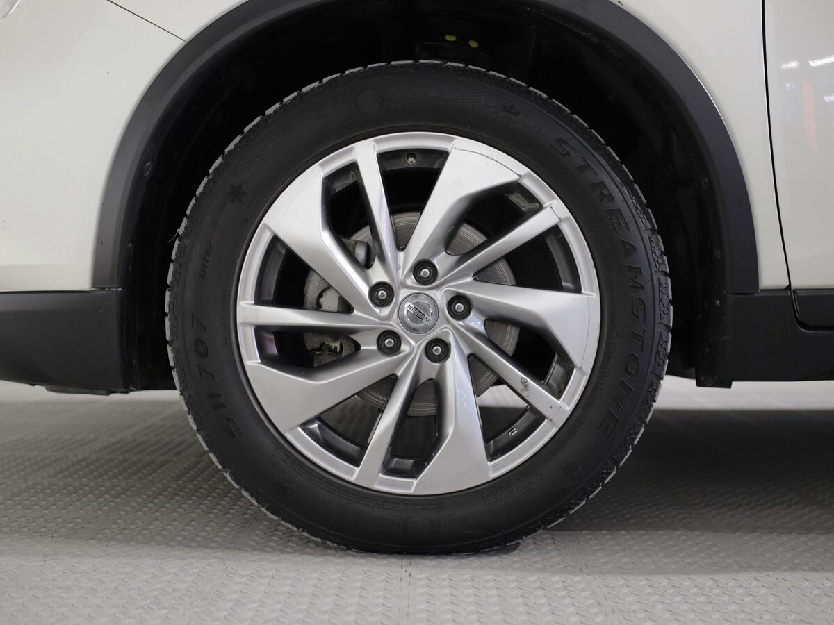 Nissan X-Trail 2018 - фото автомобиля