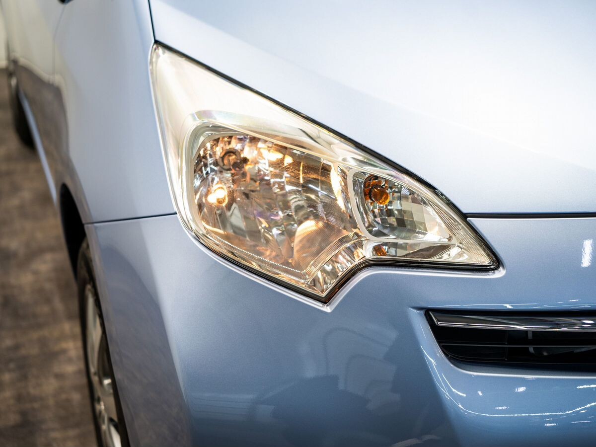 Toyota Ractis 2013 - фото автомобиля