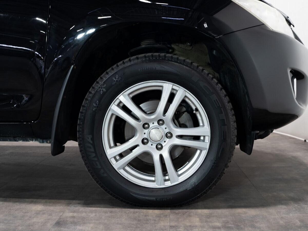 Toyota RAV4 2009 - фото автомобиля