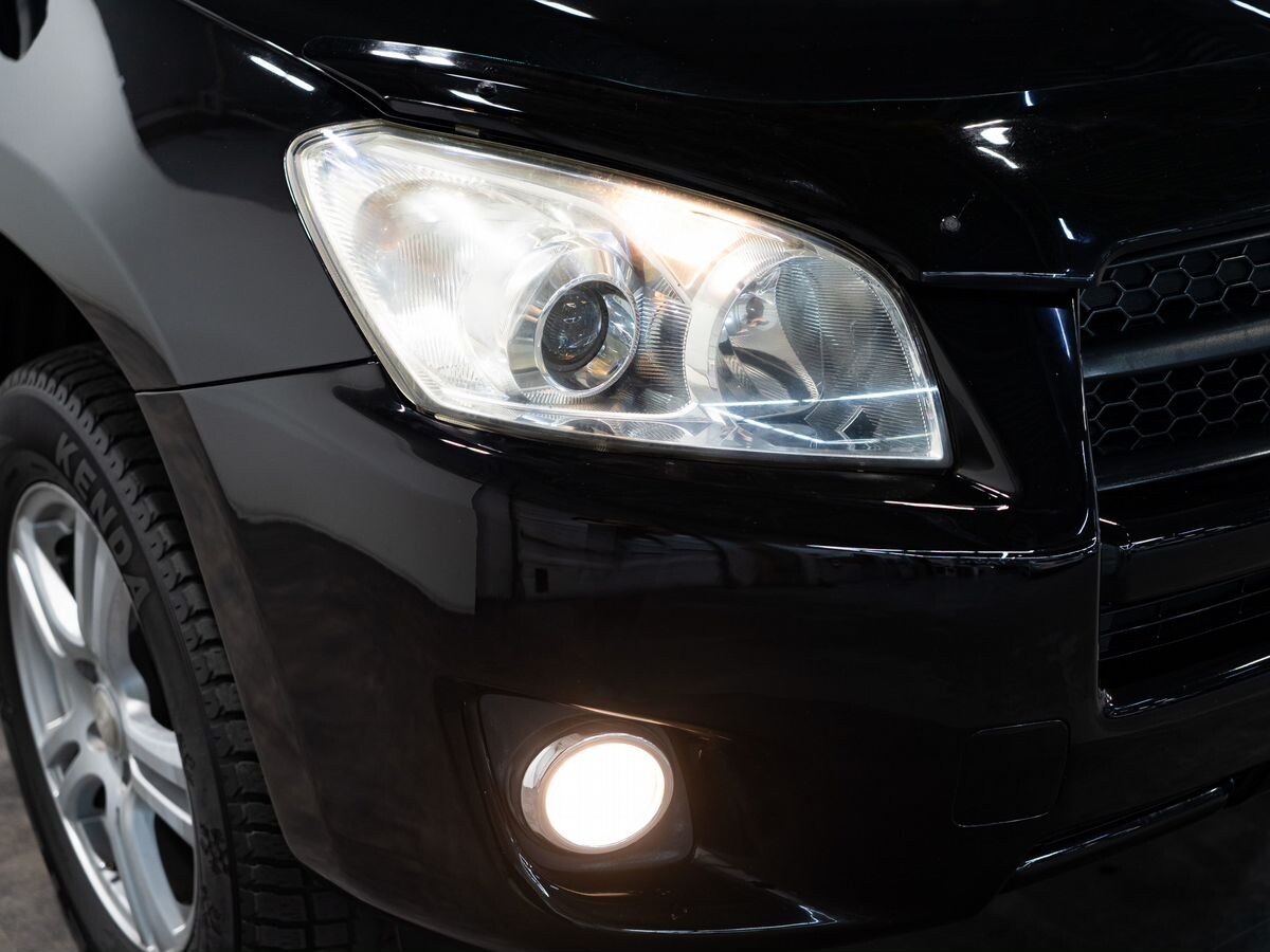 Toyota RAV4 2009 - фото автомобиля
