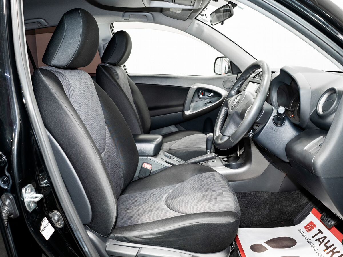 Toyota RAV4 2009 - фото автомобиля