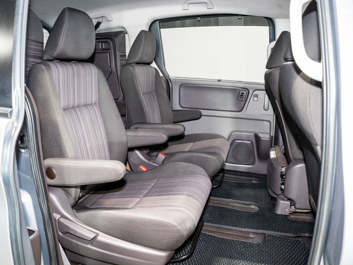 Honda Freed 2017 - фото автомобиля