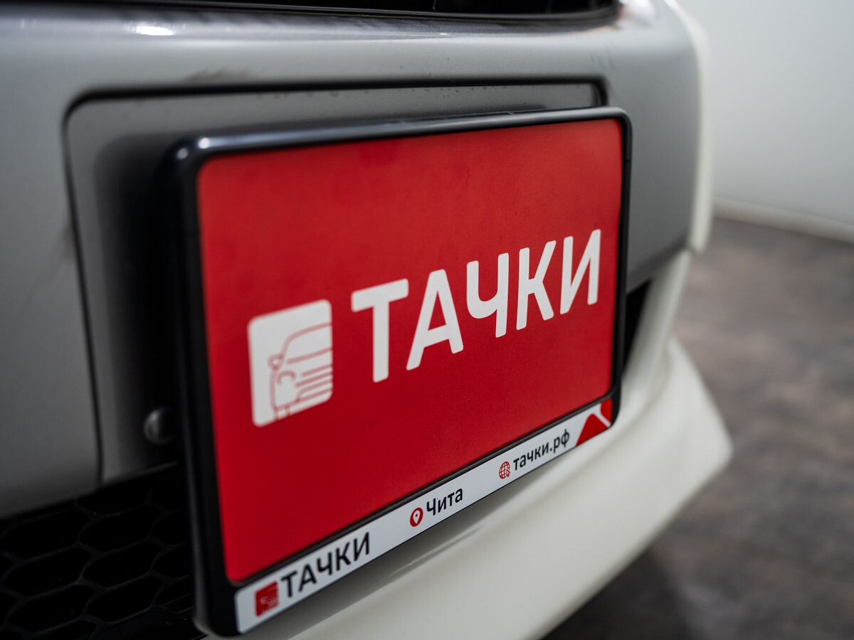 Toyota Wish 2013 - фото автомобиля