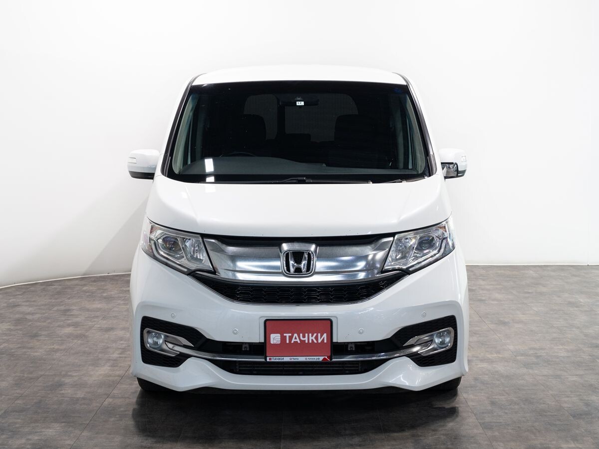 Honda Stepwgn 2016 - фото автомобиля