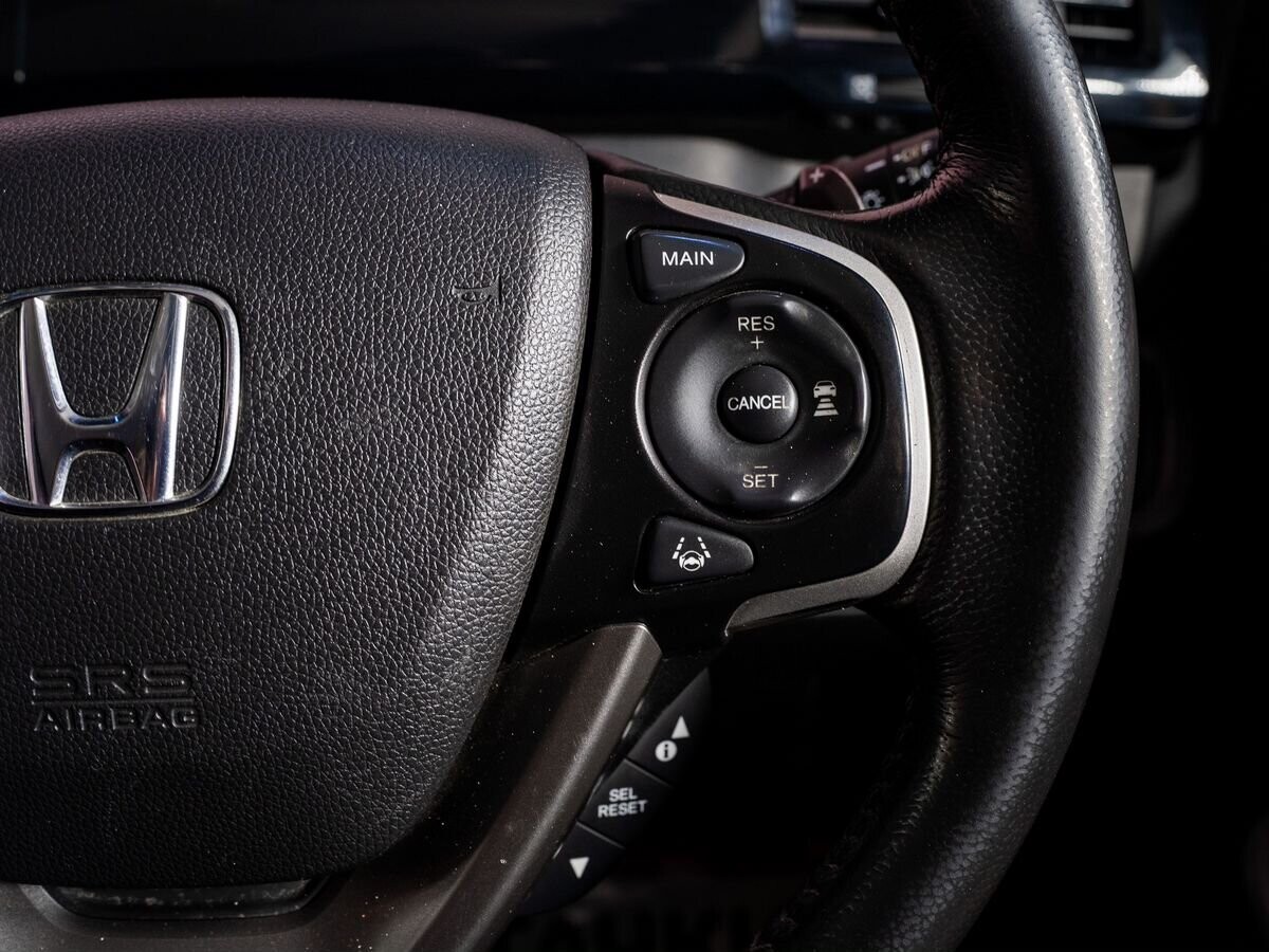 Honda Stepwgn 2019 - фото автомобиля