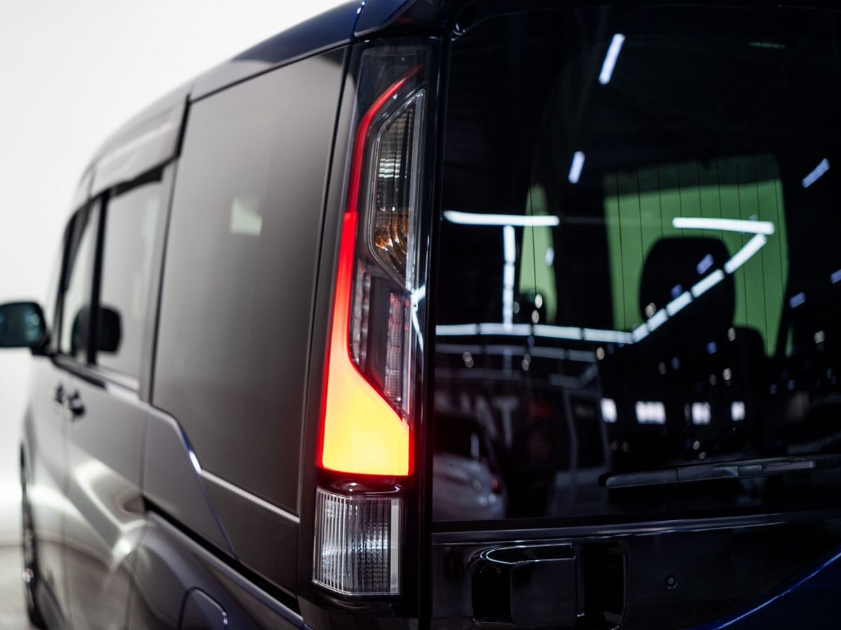 Honda Stepwgn 2019 - фото автомобиля