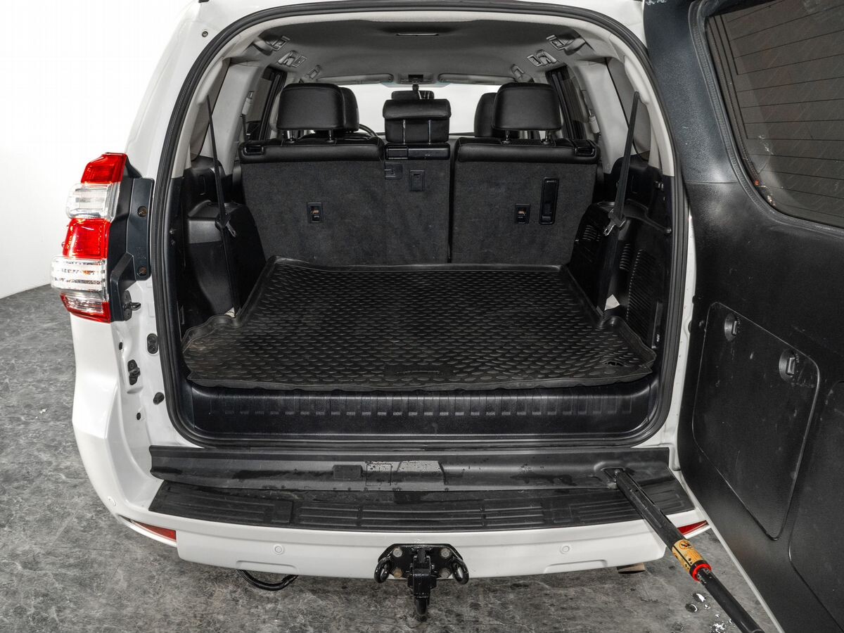 Toyota Land Cruiser Prado 2014 - фото автомобиля