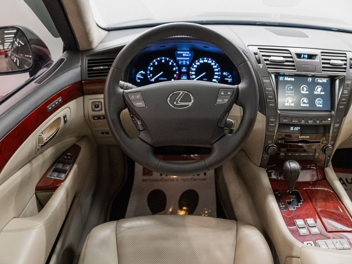 Lexus LS600hL 2008 - фото автомобиля