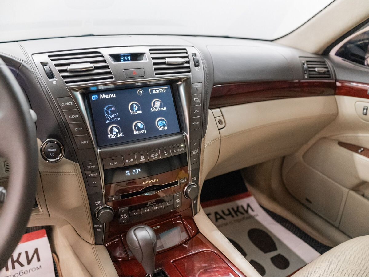 Lexus LS600hL 2008 - фото автомобиля