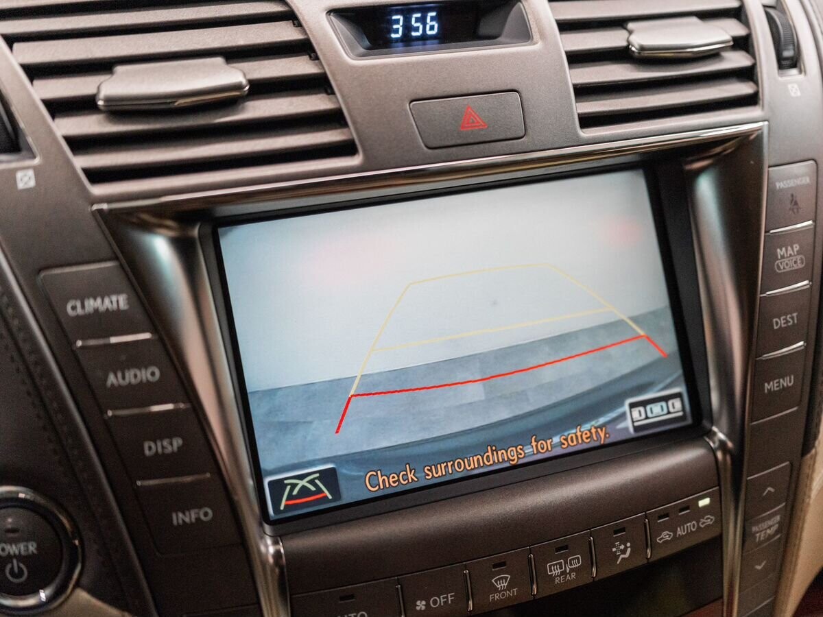 Lexus LS600hL 2008 - фото автомобиля