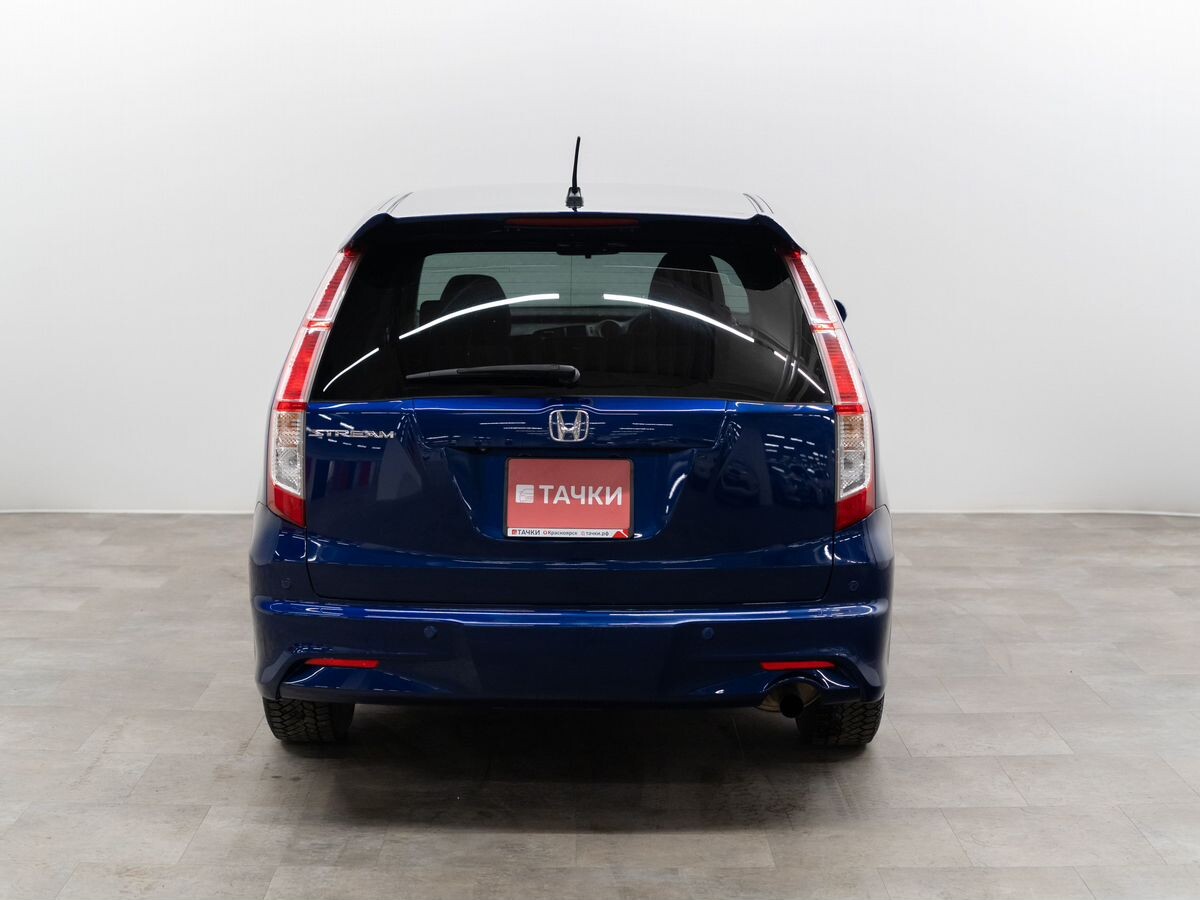 Honda Stream 2009 - фото автомобиля