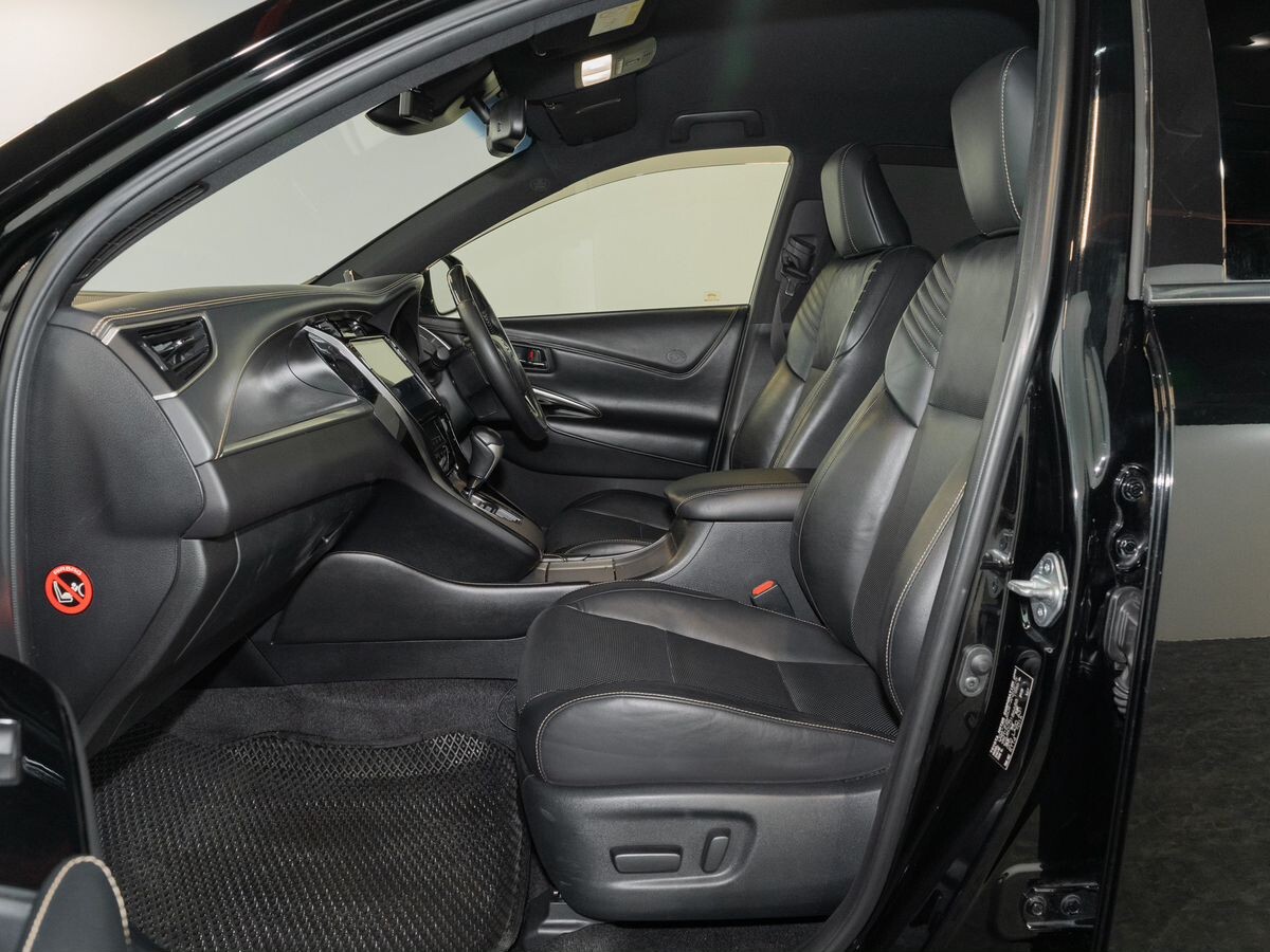 Toyota Harrier 2019 - фото автомобиля