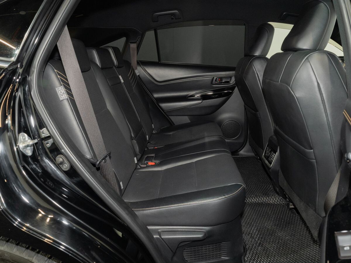 Toyota Harrier 2019 - фото автомобиля