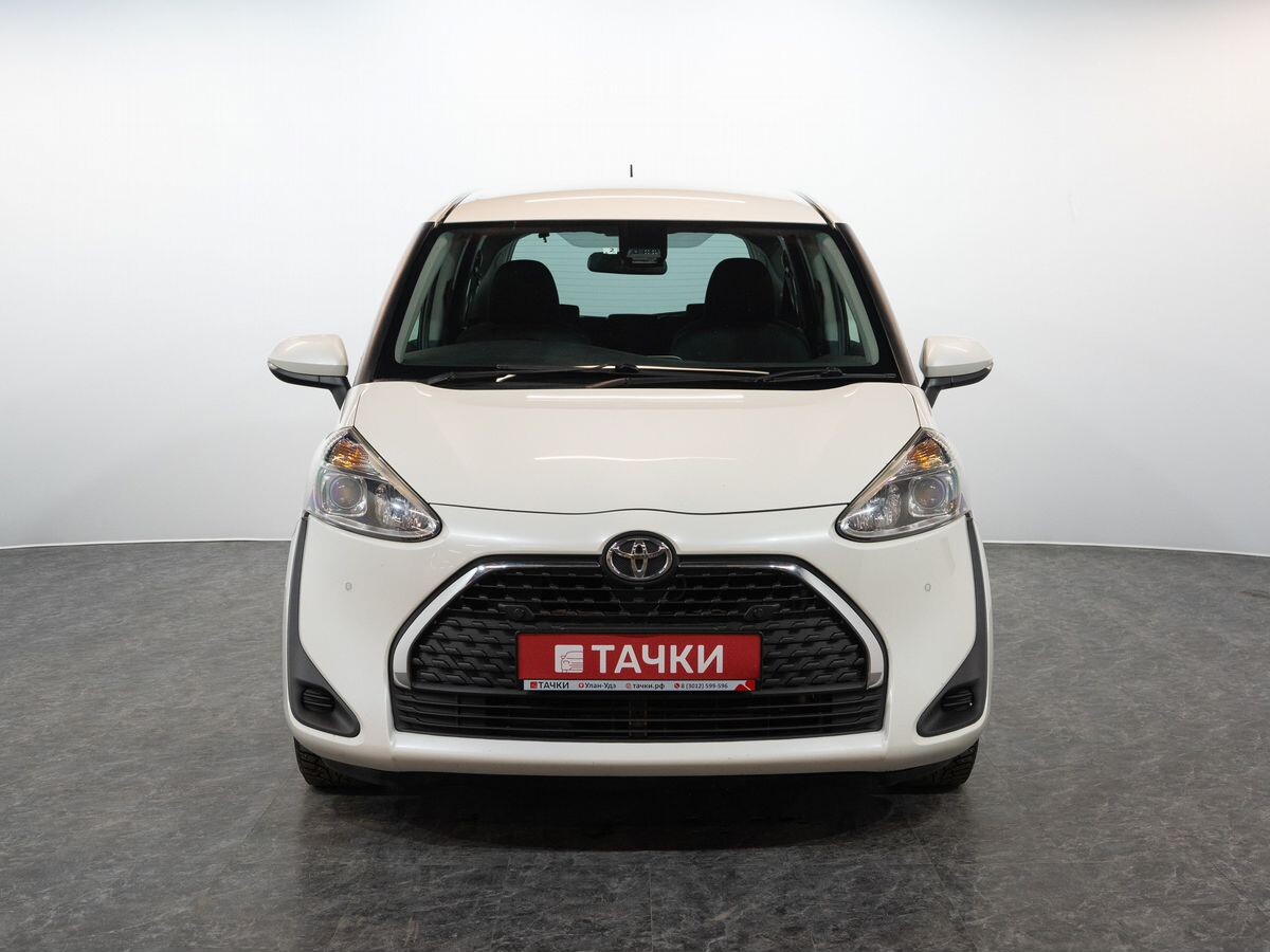Toyota Sienta 2019 - фото автомобиля