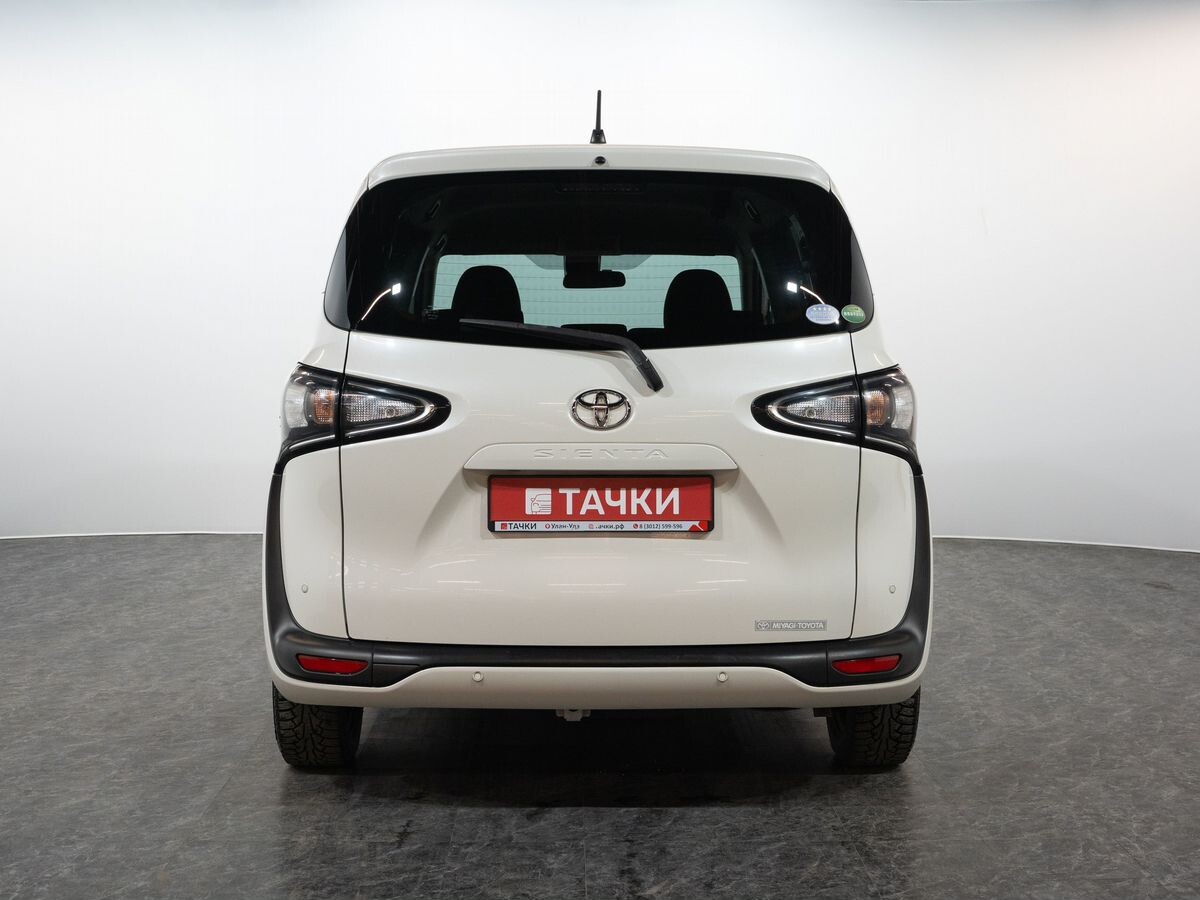 Toyota Sienta 2019 - фото автомобиля