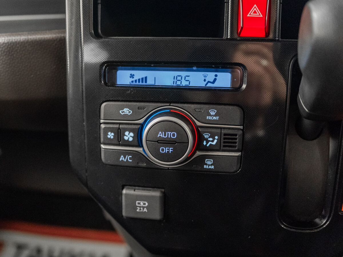 Toyota Roomy 2020 - фото автомобиля