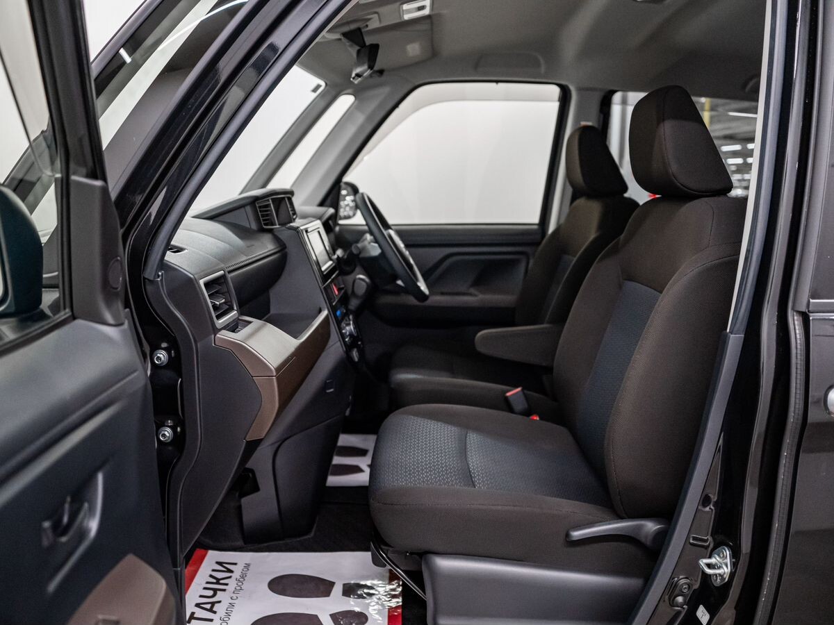 Toyota Roomy 2020 - фото автомобиля