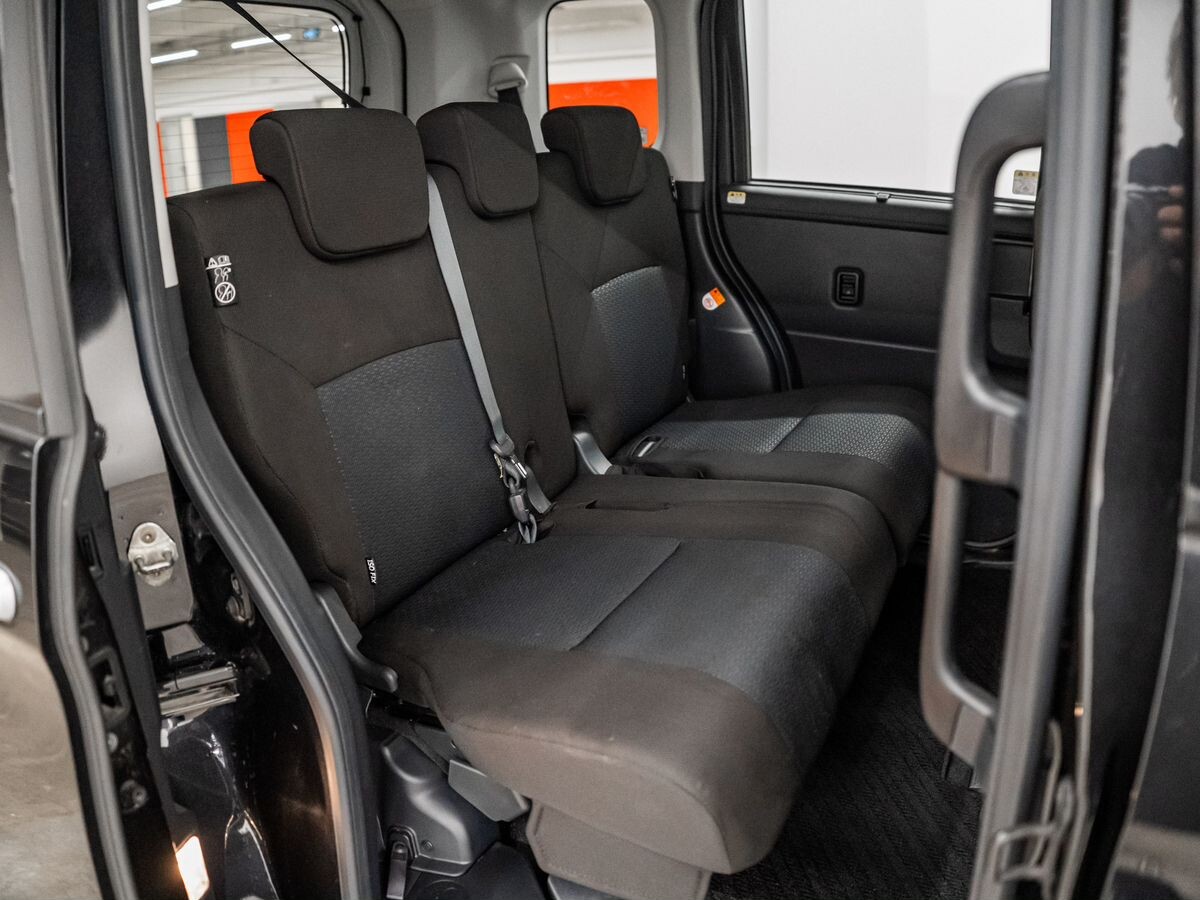 Toyota Roomy 2020 - фото автомобиля