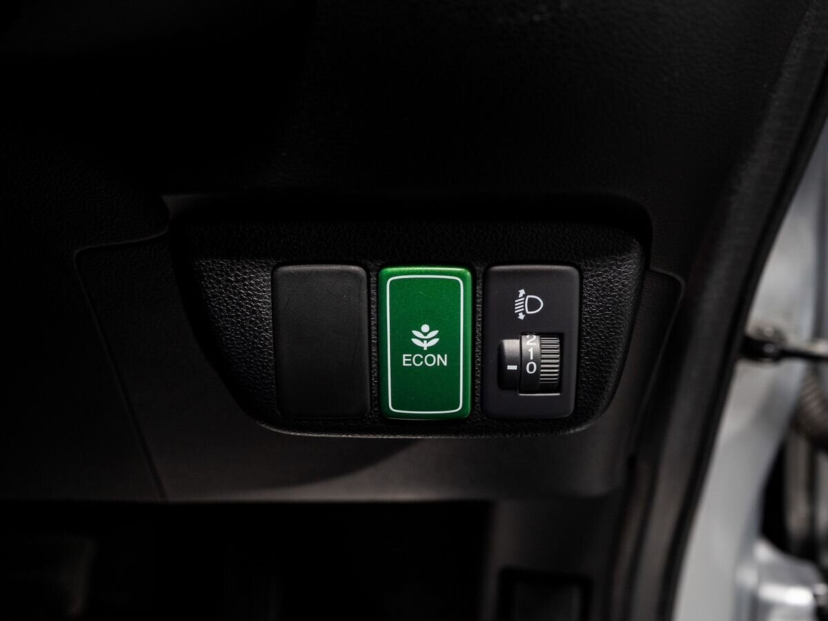 Honda Fit 2012 - фото автомобиля