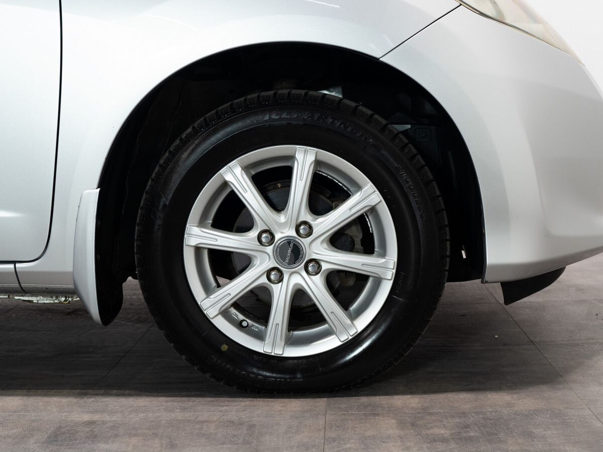 Honda Fit 2012 - фото автомобиля