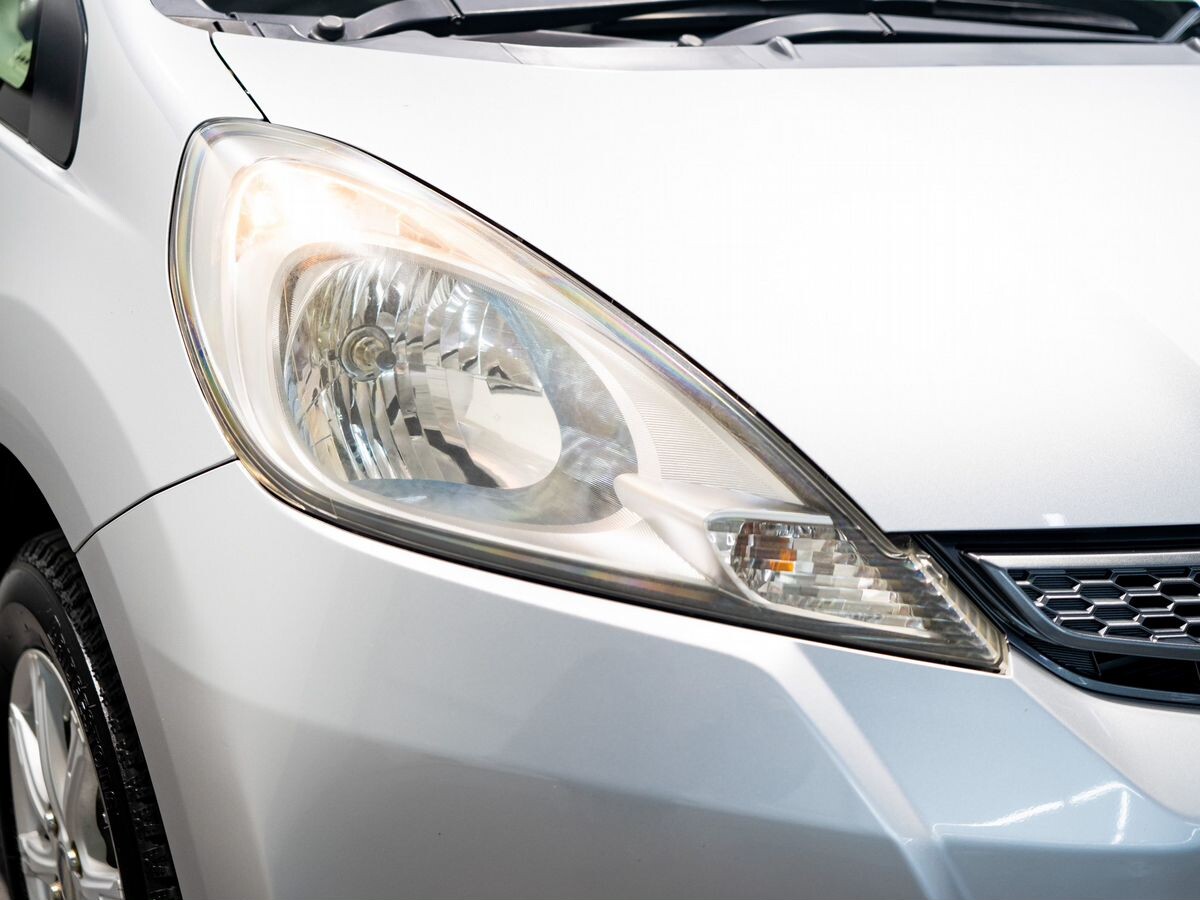 Honda Fit 2012 - фото автомобиля