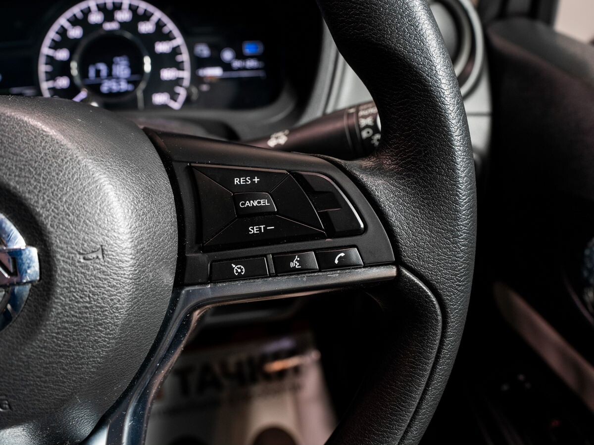 Nissan Note 2018 - фото автомобиля