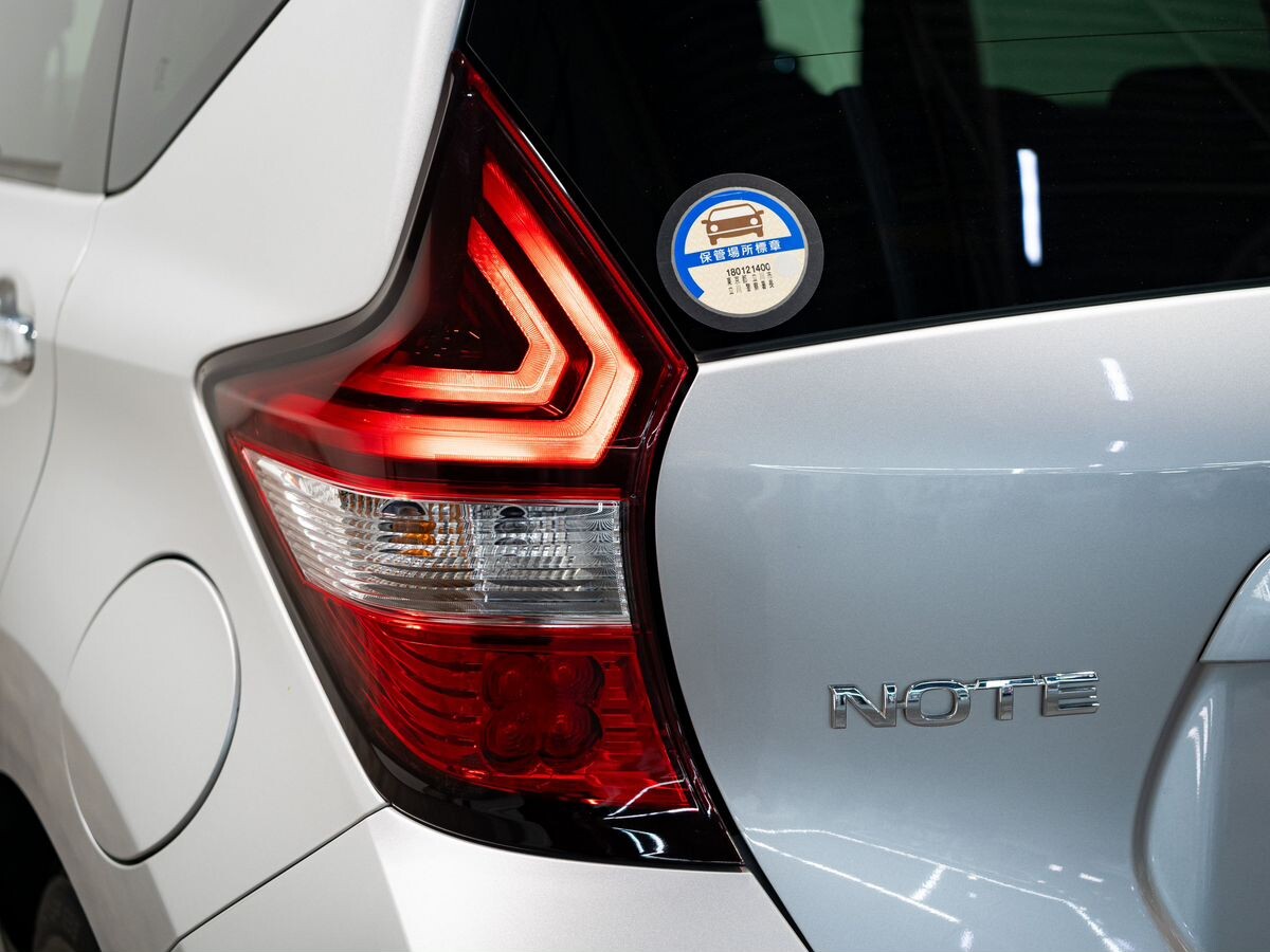 Nissan Note 2018 - фото автомобиля