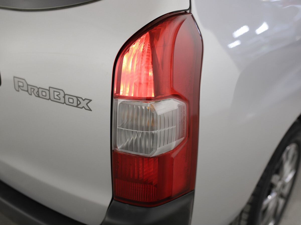 Toyota Probox 2018 - фото автомобиля