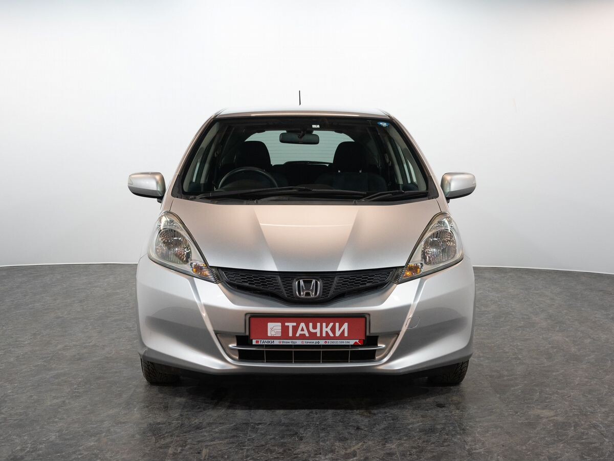 Honda Fit 2012 - фото автомобиля