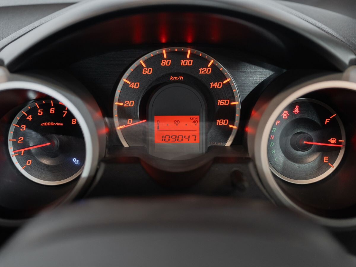 Honda Fit 2012 - фото автомобиля