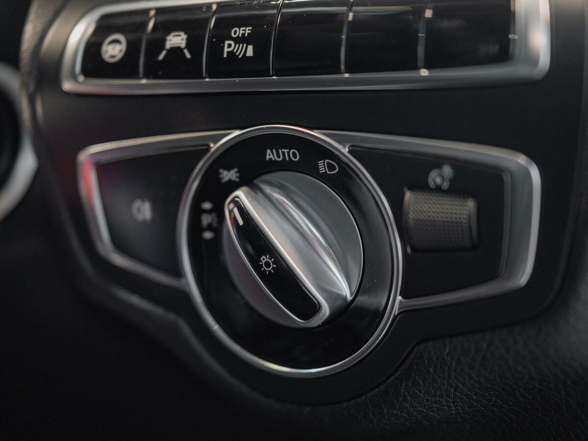 Mercedes-Benz C-Class 2014 - фото автомобиля