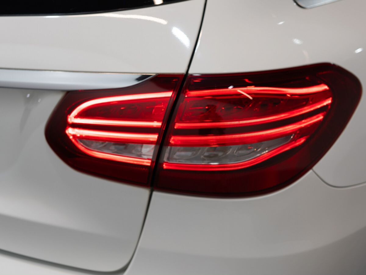 Mercedes-Benz C-Class 2014 - фото автомобиля