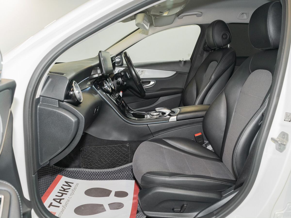 Mercedes-Benz C-Class 2014 - фото автомобиля