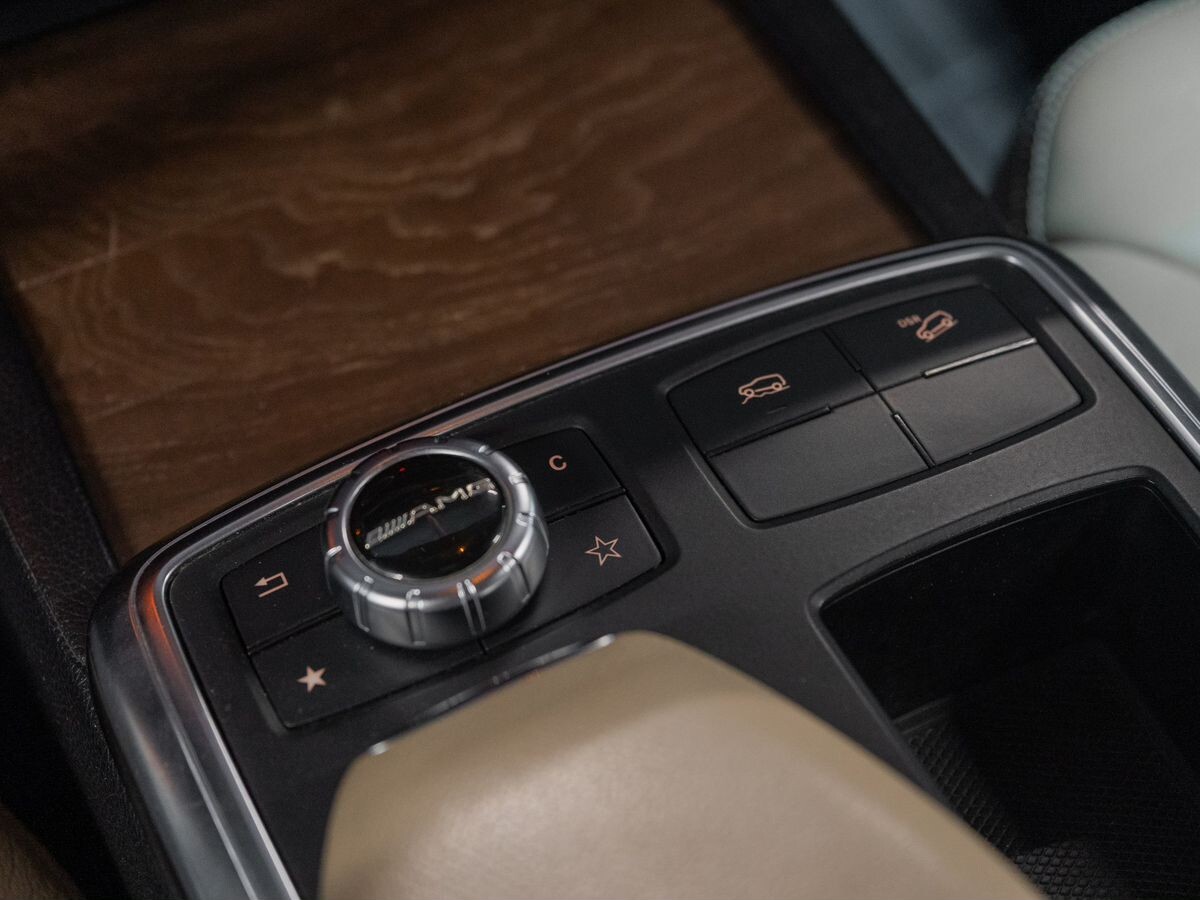 Mercedes-Benz M-Class 2014 - фото автомобиля