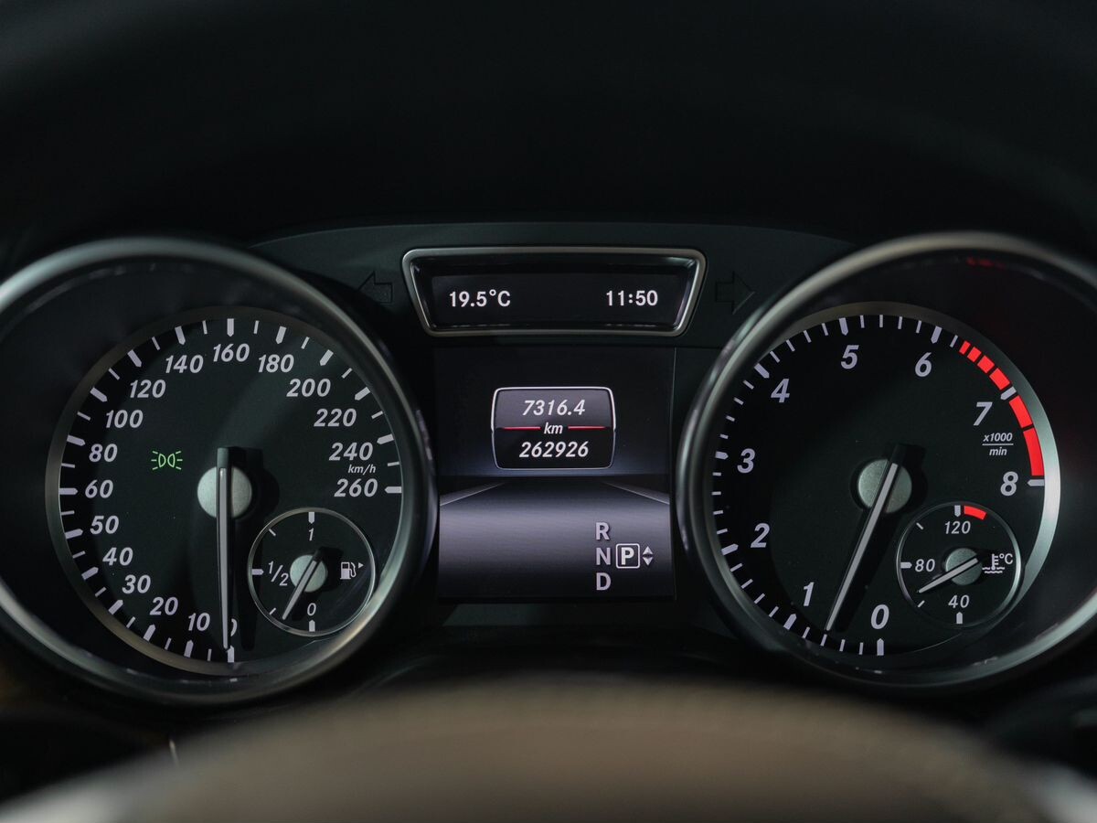 Mercedes-Benz M-Class 2014 - фото автомобиля