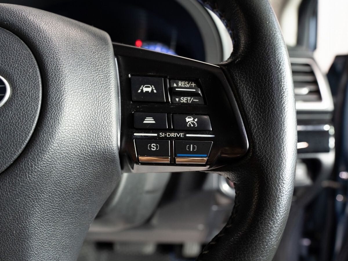 Subaru Levorg 2015 - фото автомобиля