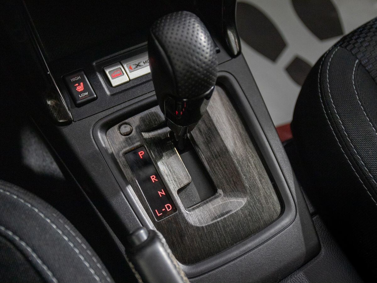 Subaru Forester 2013 - фото автомобиля