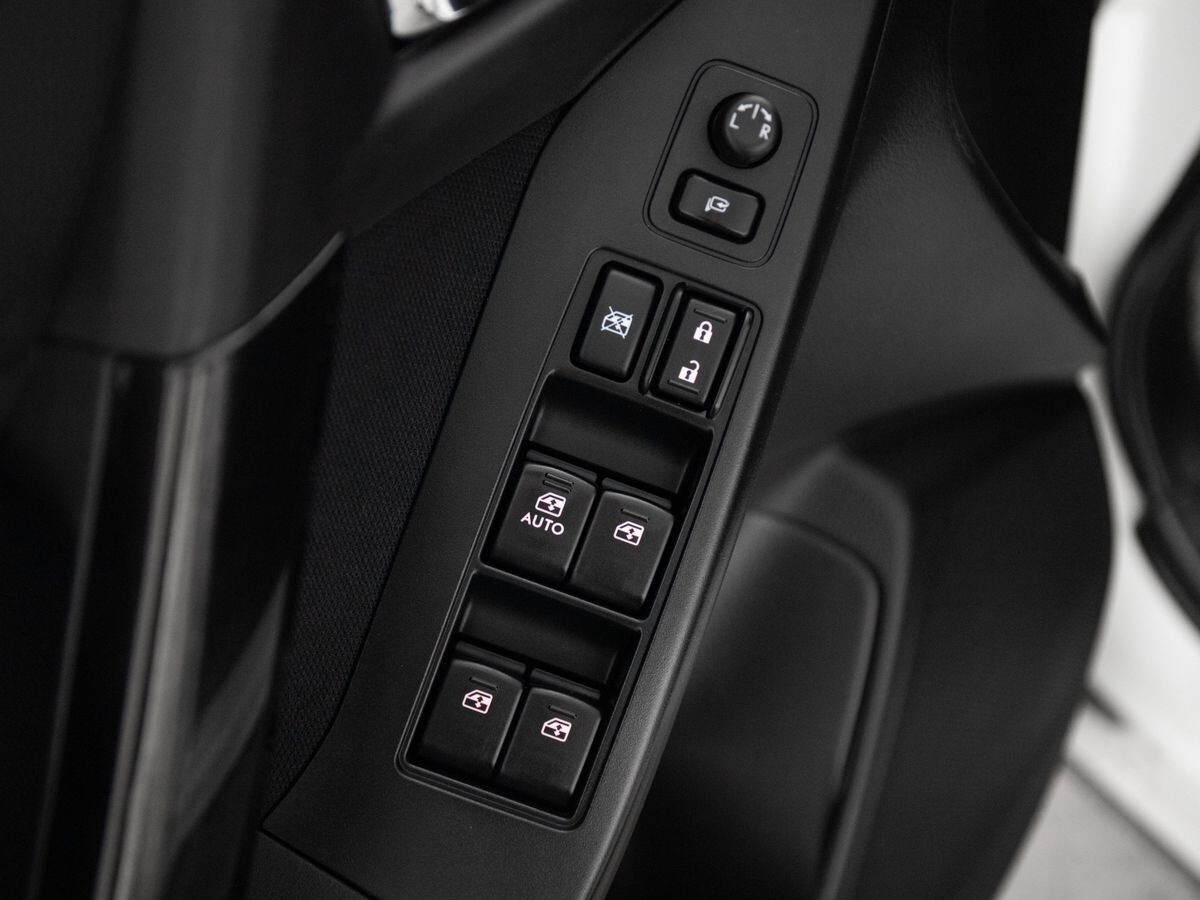 Subaru Forester 2013 - фото автомобиля