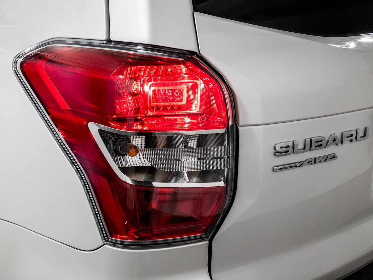 Subaru Forester 2013 - фото автомобиля