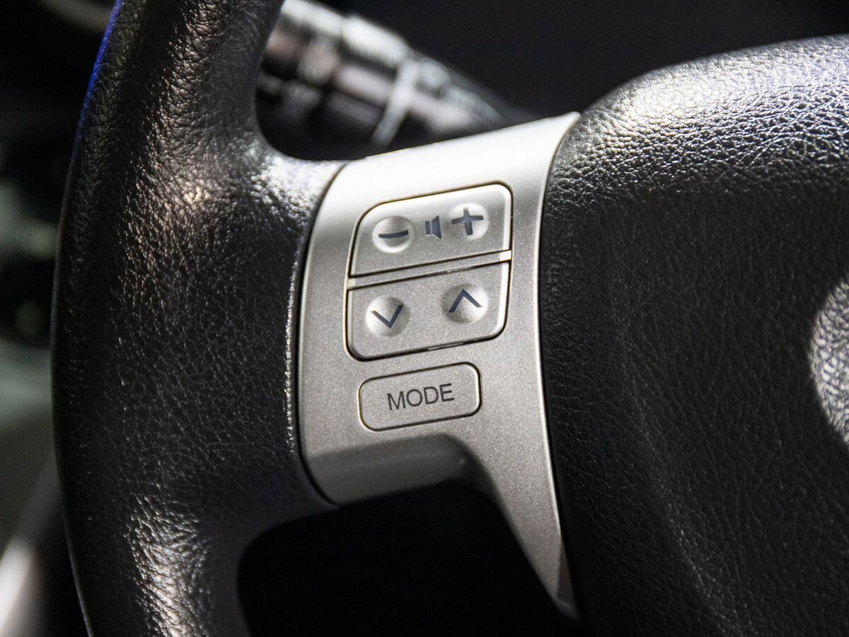 Toyota Corolla Rumion 2010 - фото автомобиля