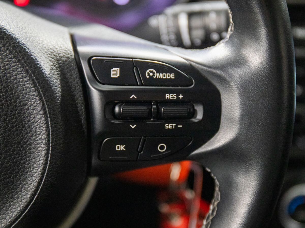 Kia Rio X (X-Line) 2020 - фото автомобиля