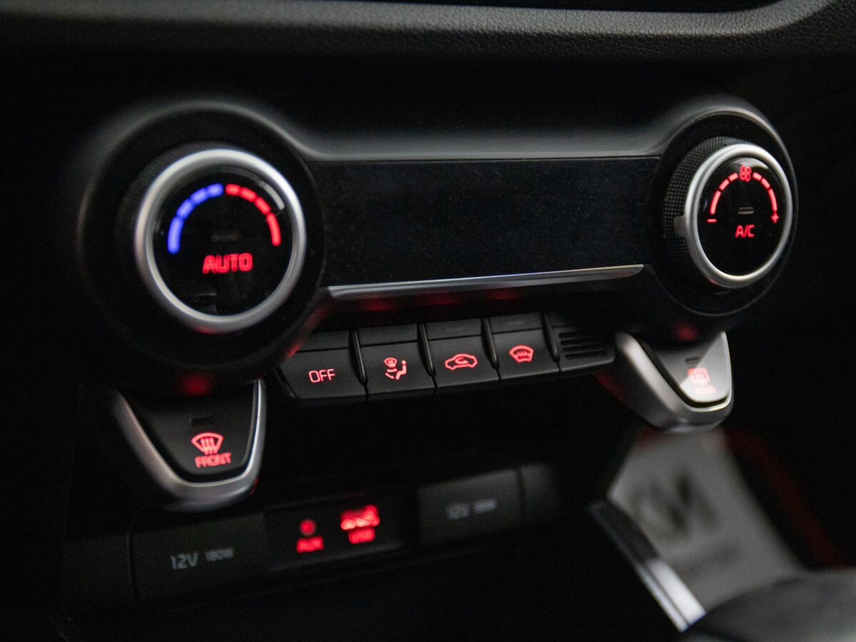 Kia Rio X (X-Line) 2020 - фото автомобиля