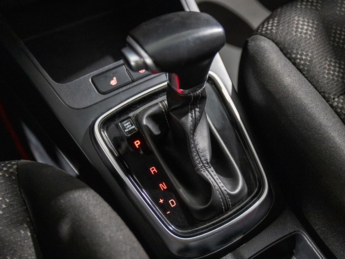 Kia Rio X (X-Line) 2020 - фото автомобиля