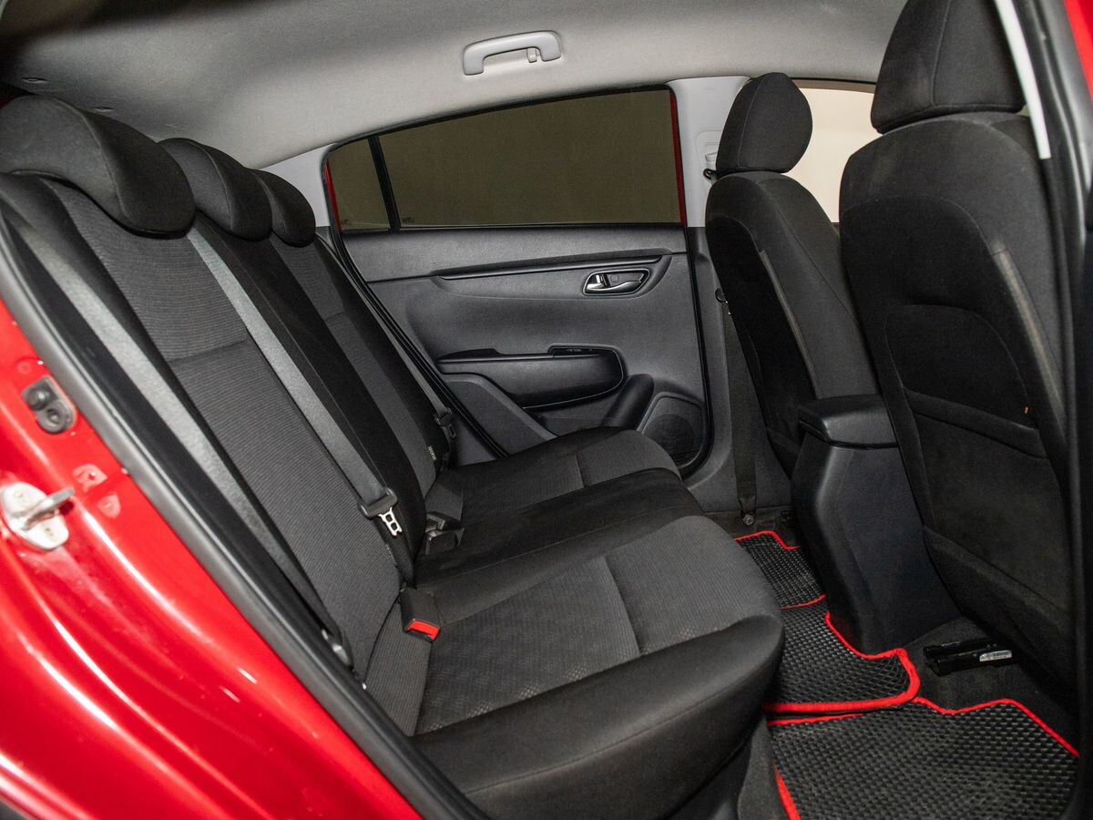 Kia Rio X (X-Line) 2020 - фото автомобиля