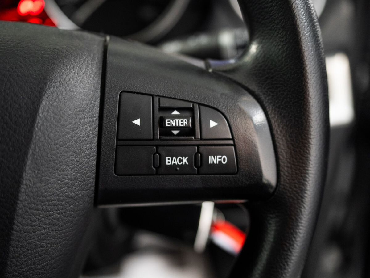 Mazda Axela 2011 - фото автомобиля